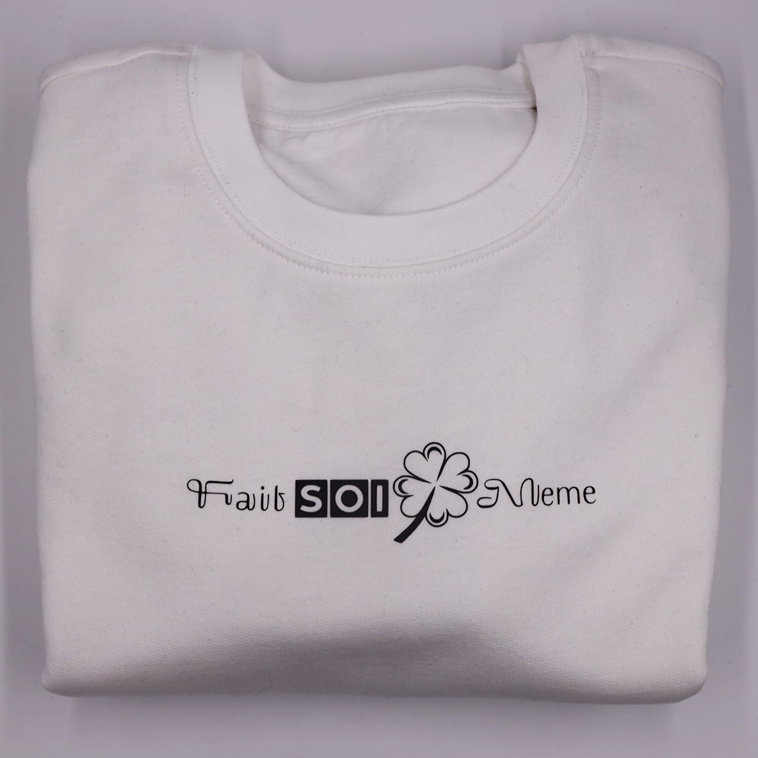 White FSM Sweater met Zwarte Opdruk – Unisex - Afbeelding 3